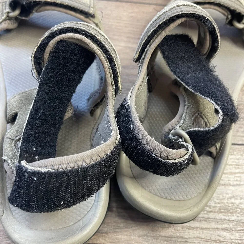 Teva Hudson Sandals Men's Size 10 Outdoor Hiking Adjustable Straps‎ Waterproof